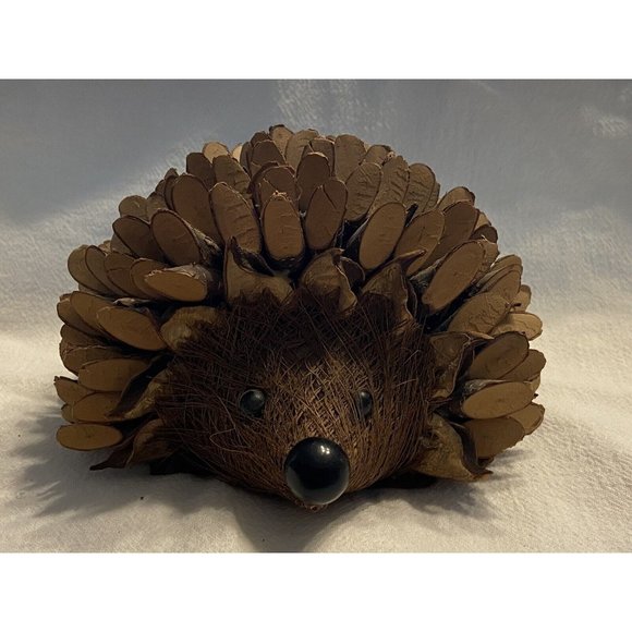 Natural Handmade Hedgehog Wooden Cute Outdoor Friend - Picture 12 of 15
